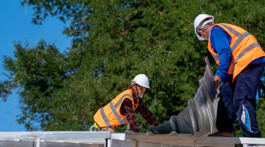 Professional residential roofers in Ashtabula, OH